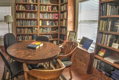 - Dr Bobs Library Book List Dr. Bob's Library Sitting Area