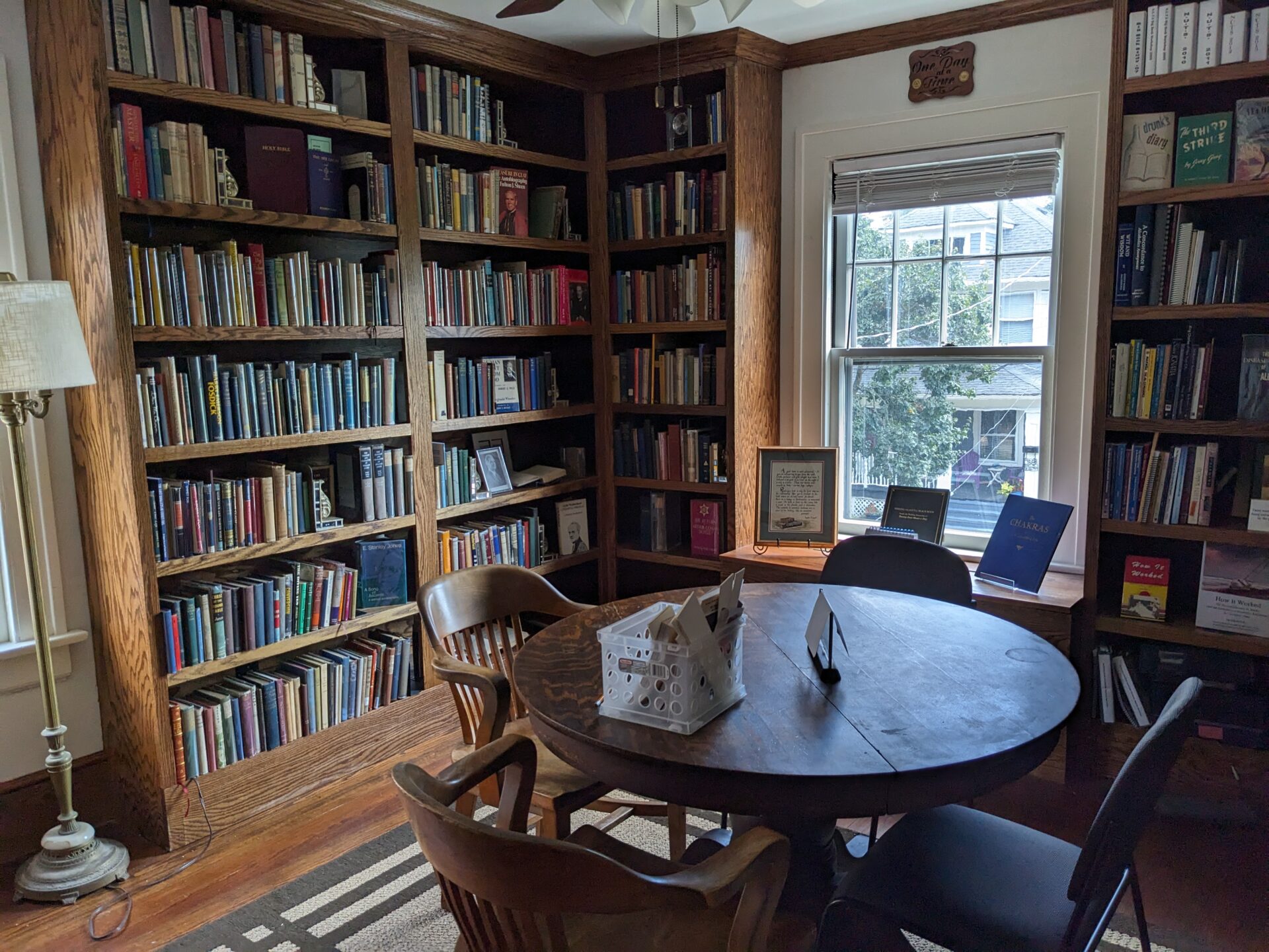 Dr. Bob's Library Online
